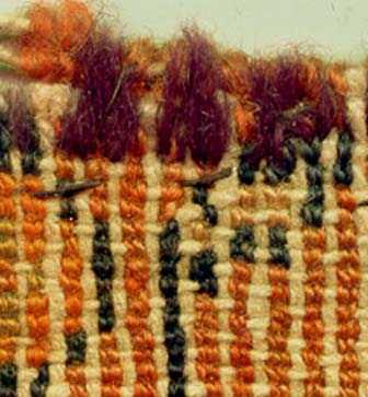 Salon_00014_2_back.JPG (72505 bytes)
